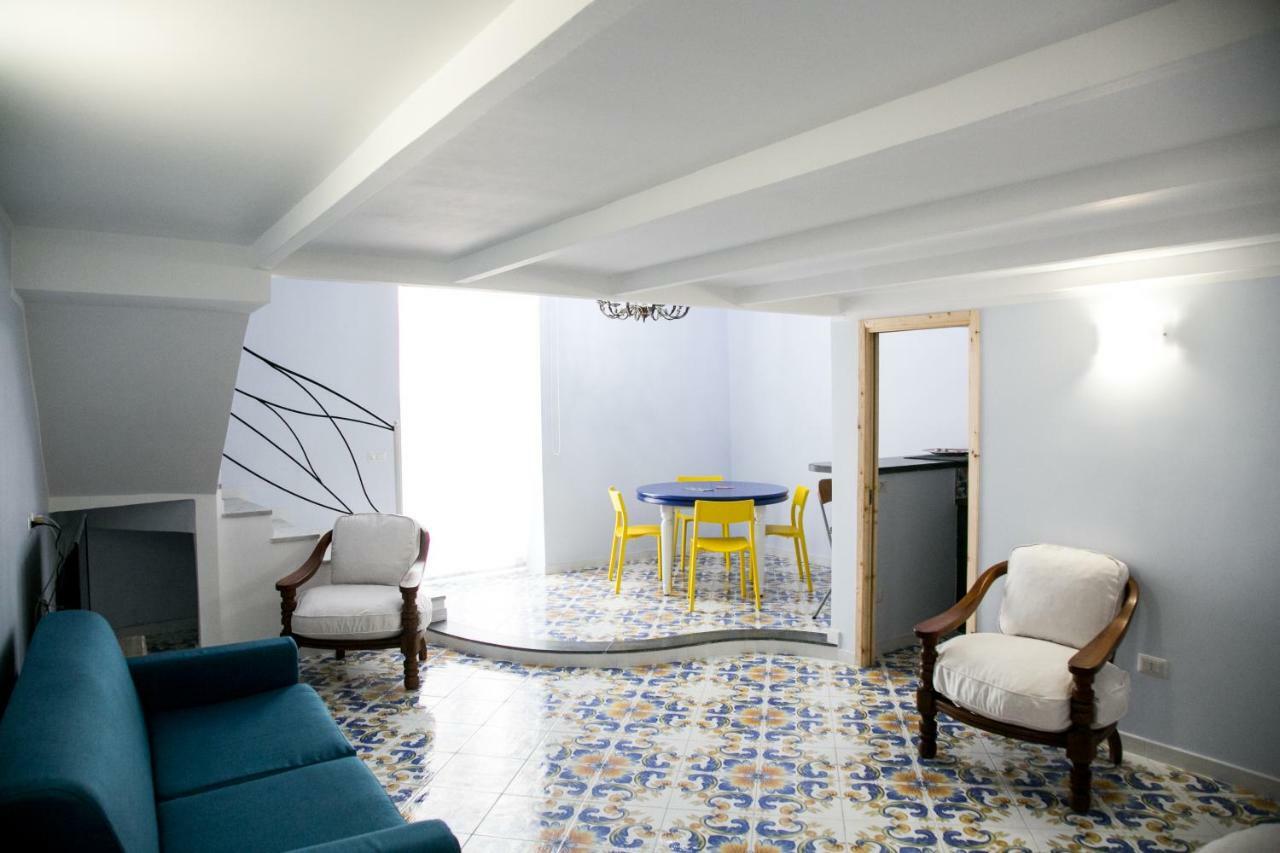 Casa Niccolo Apartment Napoli Bagian luar foto