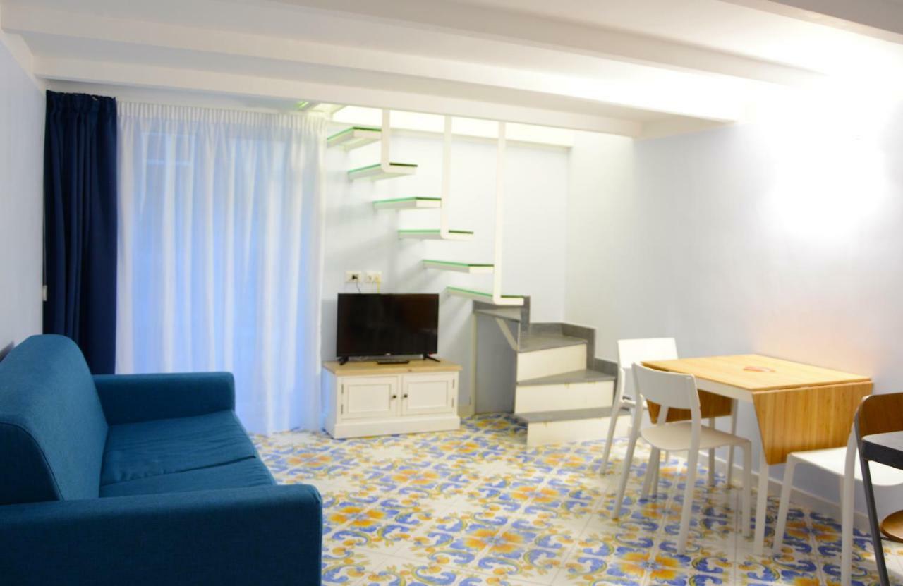 Casa Niccolo Apartment Napoli Bagian luar foto